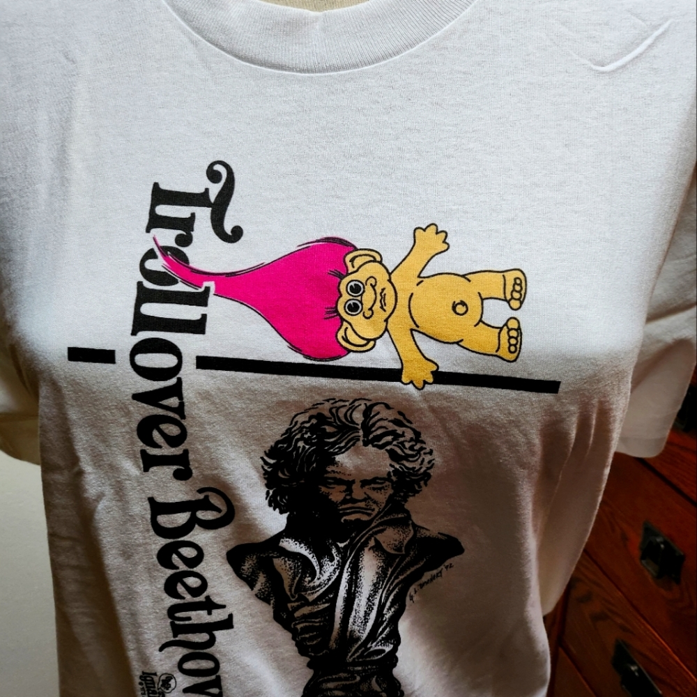 TROLLOVER BEETHOVAN T-SHIRT